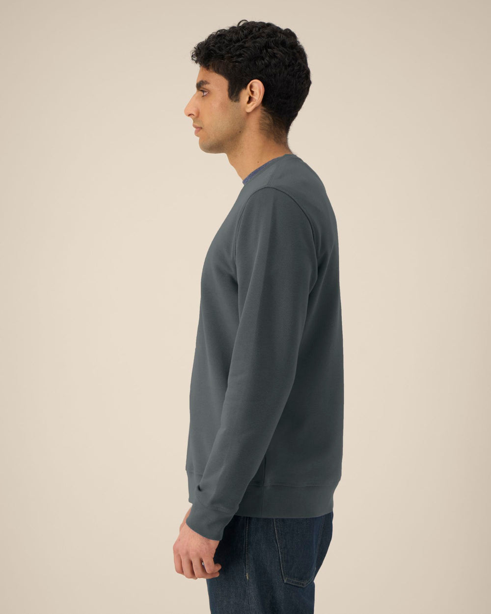 stst:sfm3_stsu868_c253.jpg